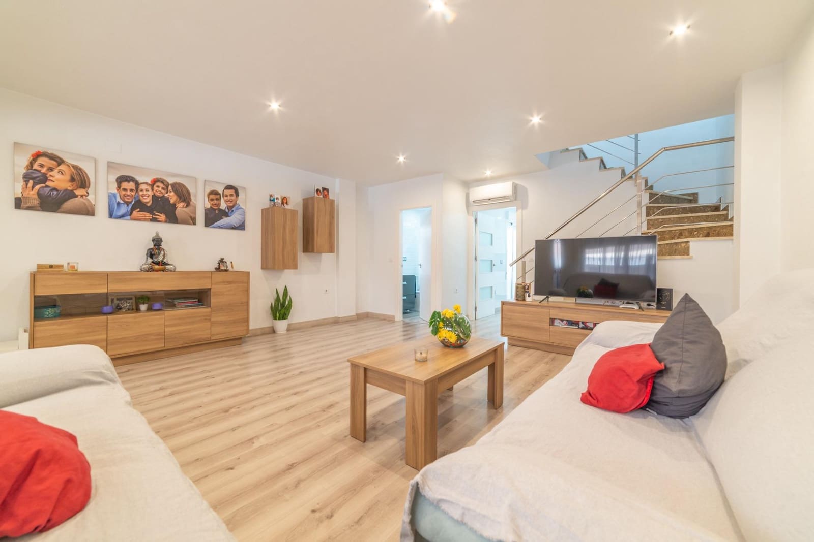 3 soveværelse Rækkehus til salg i Pilar de la Horadada - € 240.000 (Ref: 9943638)