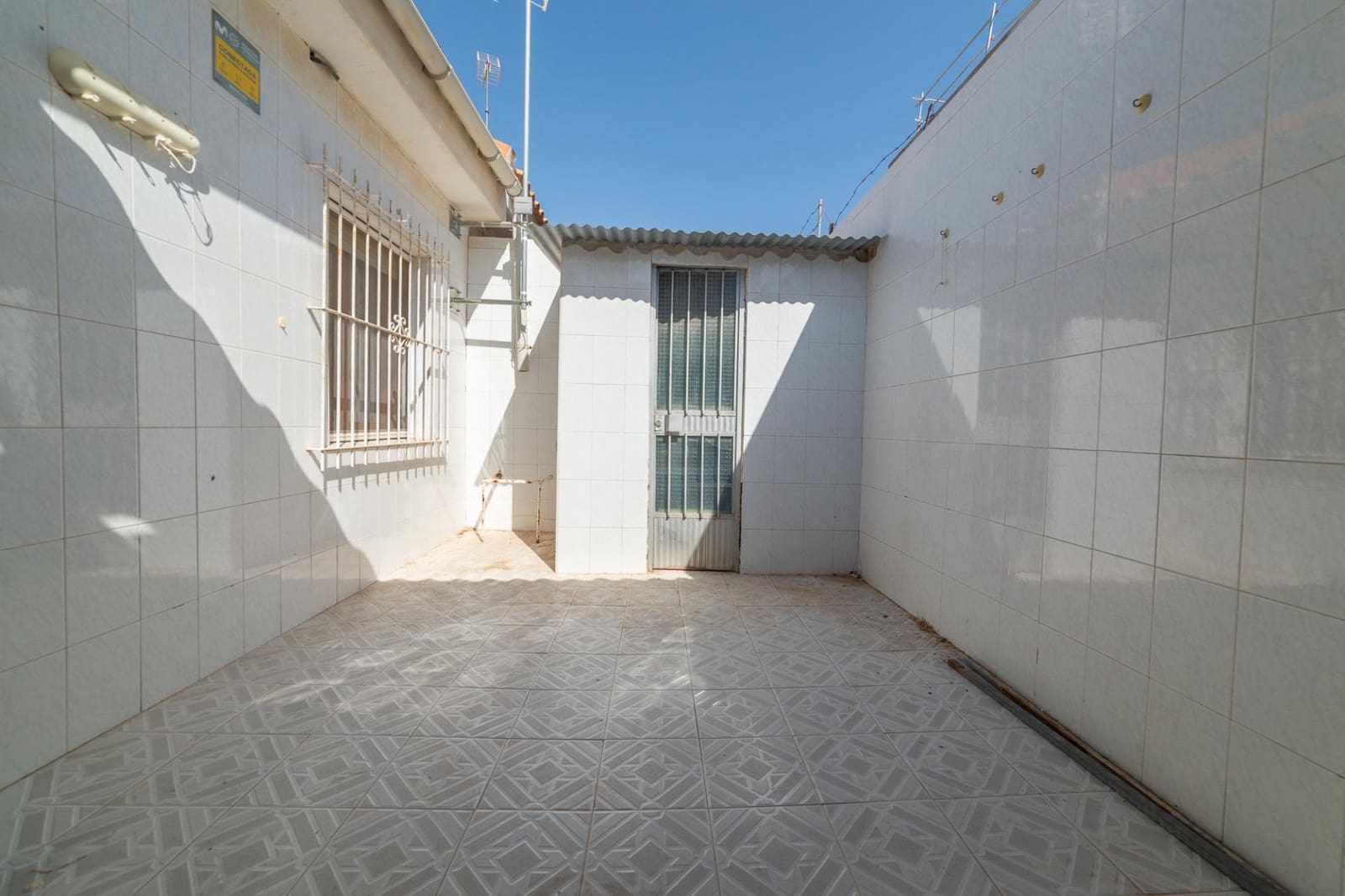 2 chambre Bungalow à vendre à Santiago de la Ribera avec garage - 140 000 € (Ref: 9954463)