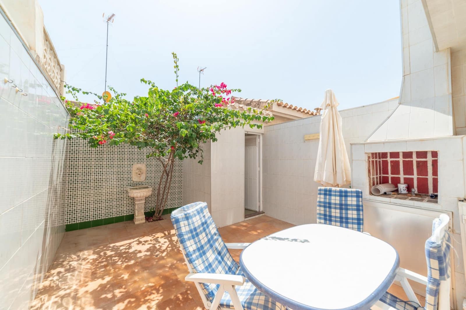 2 slaapkamer Rijtjeshuis te koop in Santiago de la Ribera - € 135.000 (Ref: 9995134)