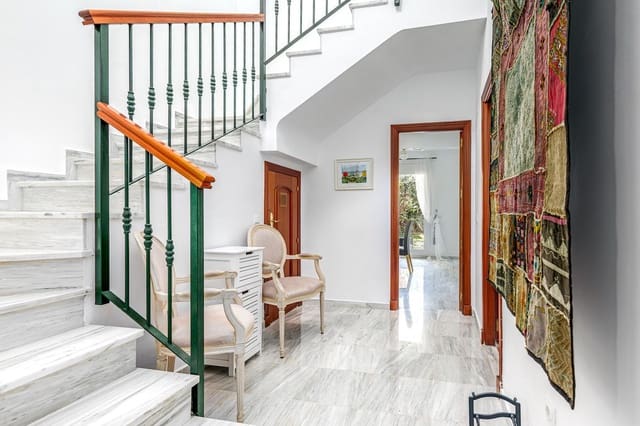3 sovrum Hus till salu i Alhaurín Golf, Alhaurín el Grande med pool garage - 345 000 € (Ref: 10001017)
