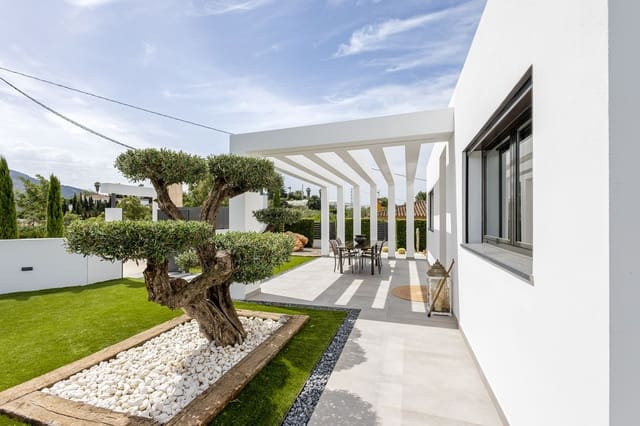 Finca/Casa Rural de 3 habitaciones en Alhaurín el Grande en venta con piscina garaje - 829.000 € (Ref: 10062815)