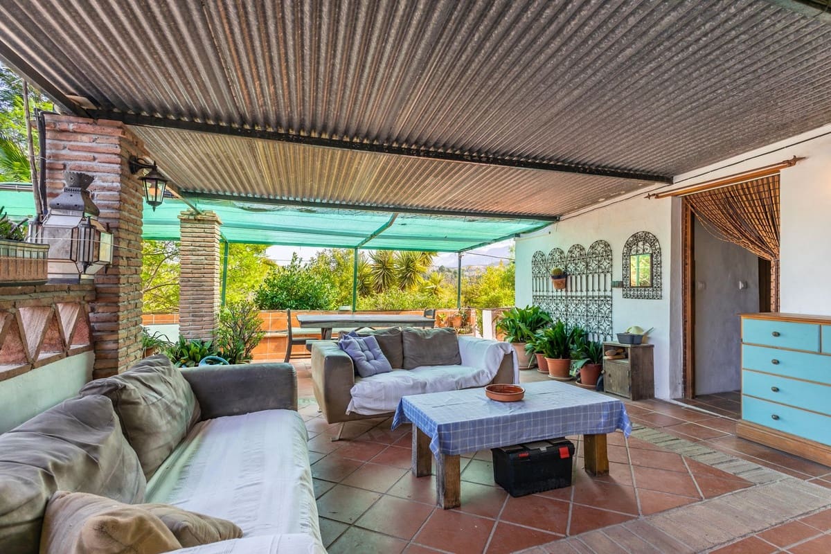 Finca/Casa Rural de 3 habitaciones en Coín en venta con piscina - 325.000 € (Ref: 10130686)