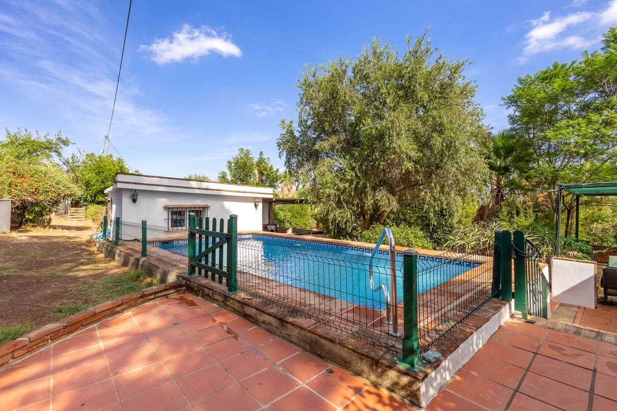 Finca/Casa Rural de 3 habitaciones en Coín en venta con piscina - 325.000 € (Ref: 10130686)