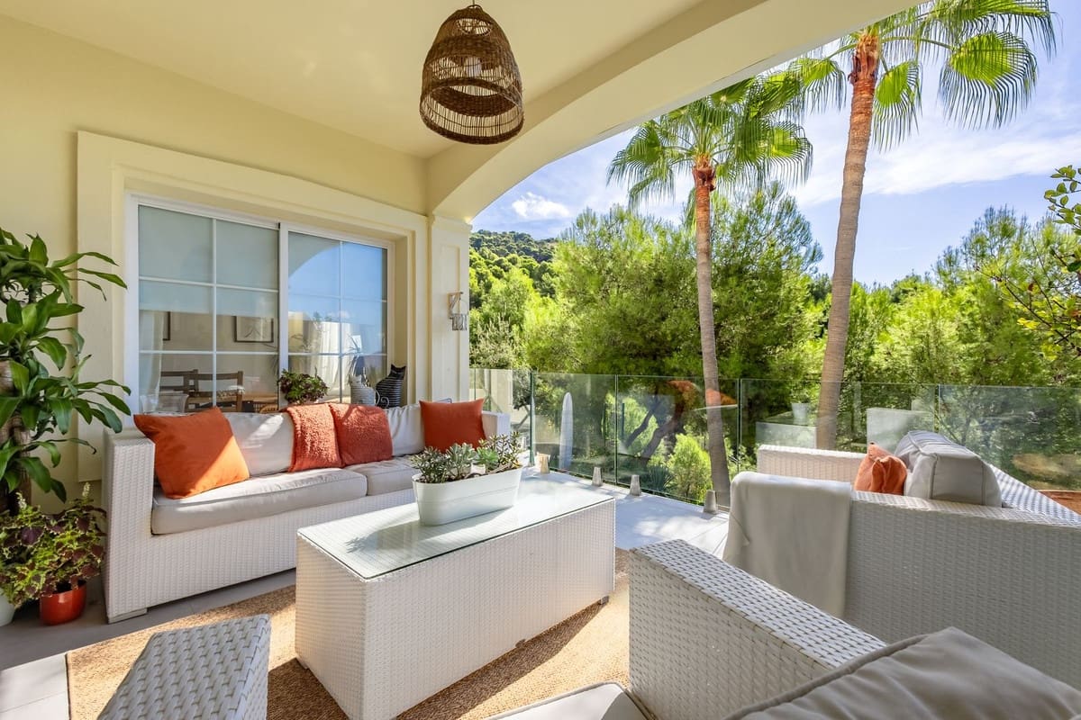 4 soveværelse Byhus til salg i Alhaurin Golf med swimmingpool garage - € 685.000 (Ref: 10135075)