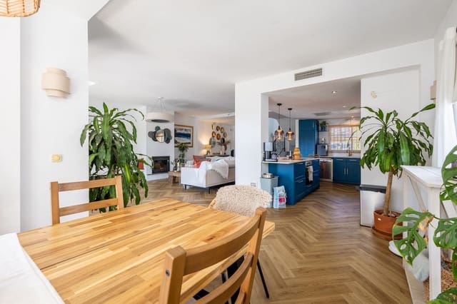 4 soveværelse Byhus til salg i Alhaurín Golf, Alhaurín el Grande med swimmingpool garage - € 685.000 (Ref: 10135075)
