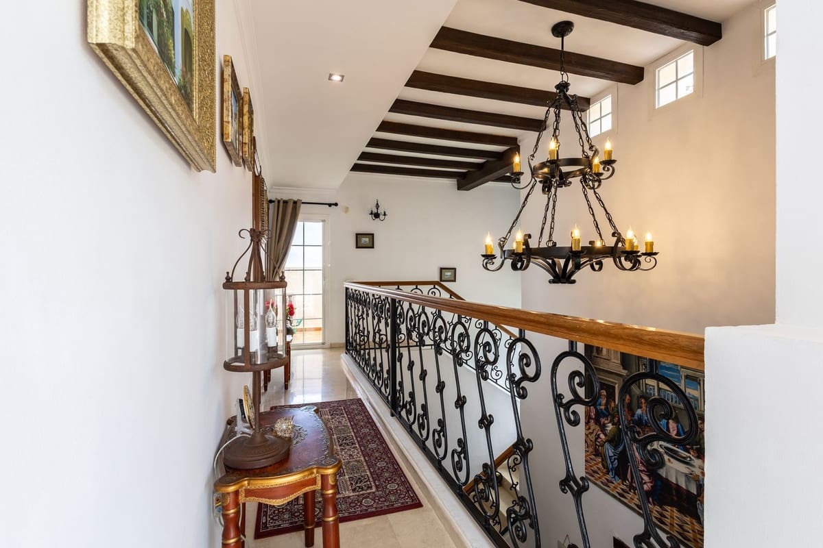 Chalet de 3 habitaciones en Alhaurín Golf en venta con piscina garaje - 845.000 € (Ref: 10136618)