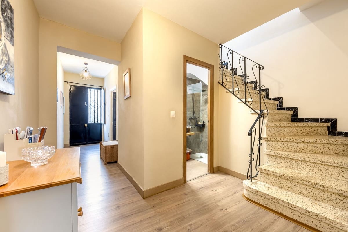 3 bedroom Townhouse for sale in Alhaurin el Grande - € 295,000 (Ref: 10169072)