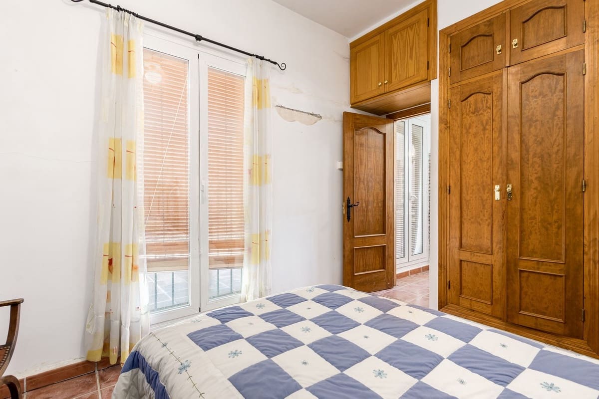 3 sypialnia Willa na sprzedaż w Coin z basenem garażem - 295 000 € (Ref: 10172194)