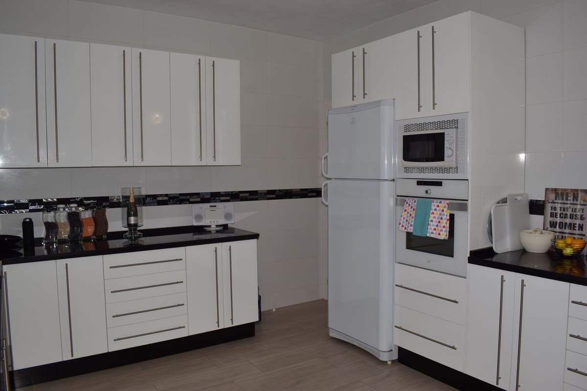 10 sovrum Finca/Hus på landet till salu i Ronda med pool - 1 500 000 € (Ref: 8835834)