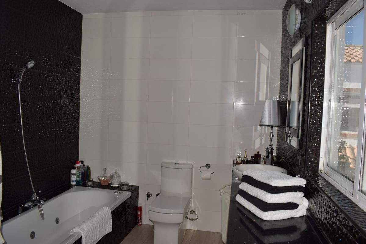 10 sovrum Finca/Hus på landet till salu i Ronda med pool - 1 500 000 € (Ref: 8835834)