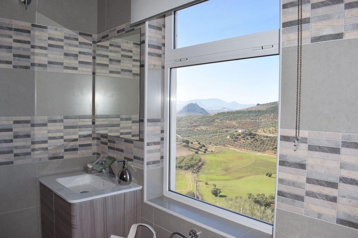 10 sovrum Finca/Hus på landet till salu i Ronda med pool - 1 500 000 € (Ref: 8835834)