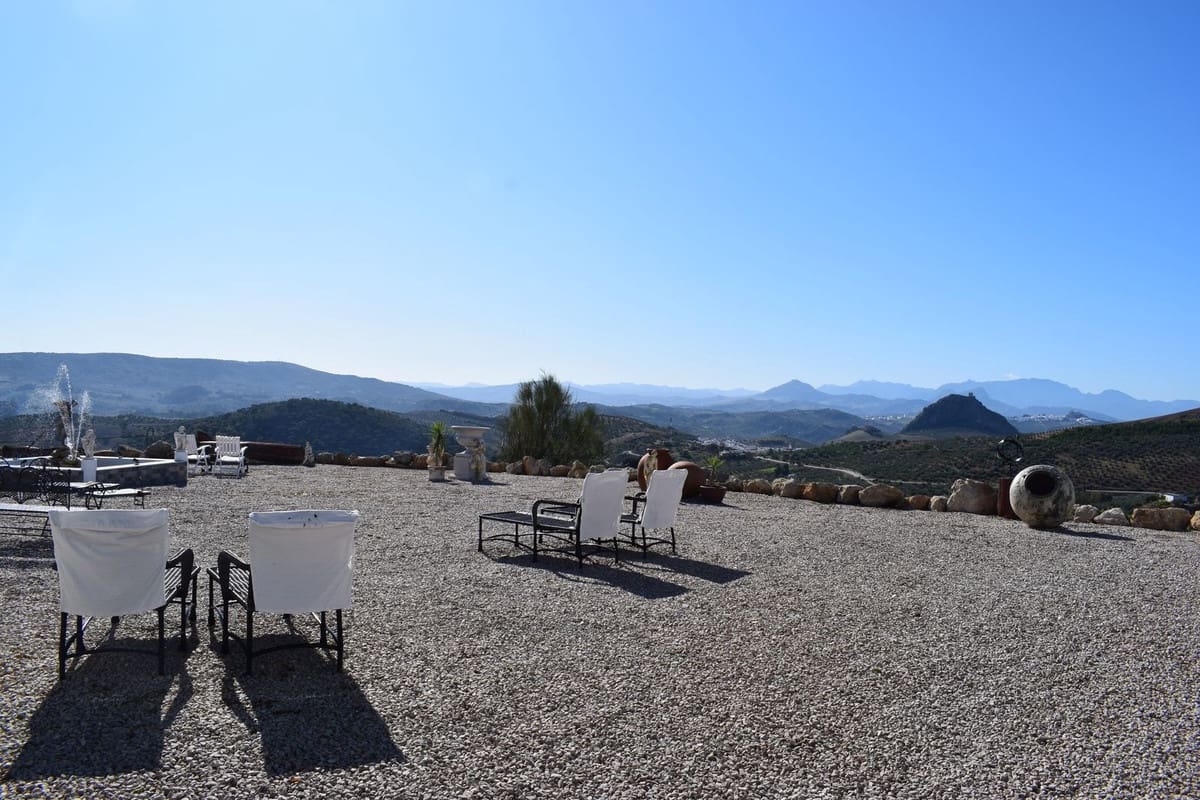 10 sovrum Finca/Hus på landet till salu i Ronda med pool - 1 500 000 € (Ref: 8835834)