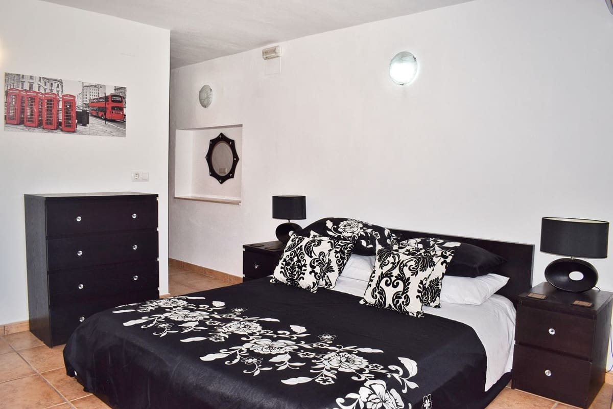 10 sovrum Finca/Hus på landet till salu i Ronda med pool - 1 500 000 € (Ref: 8835834)