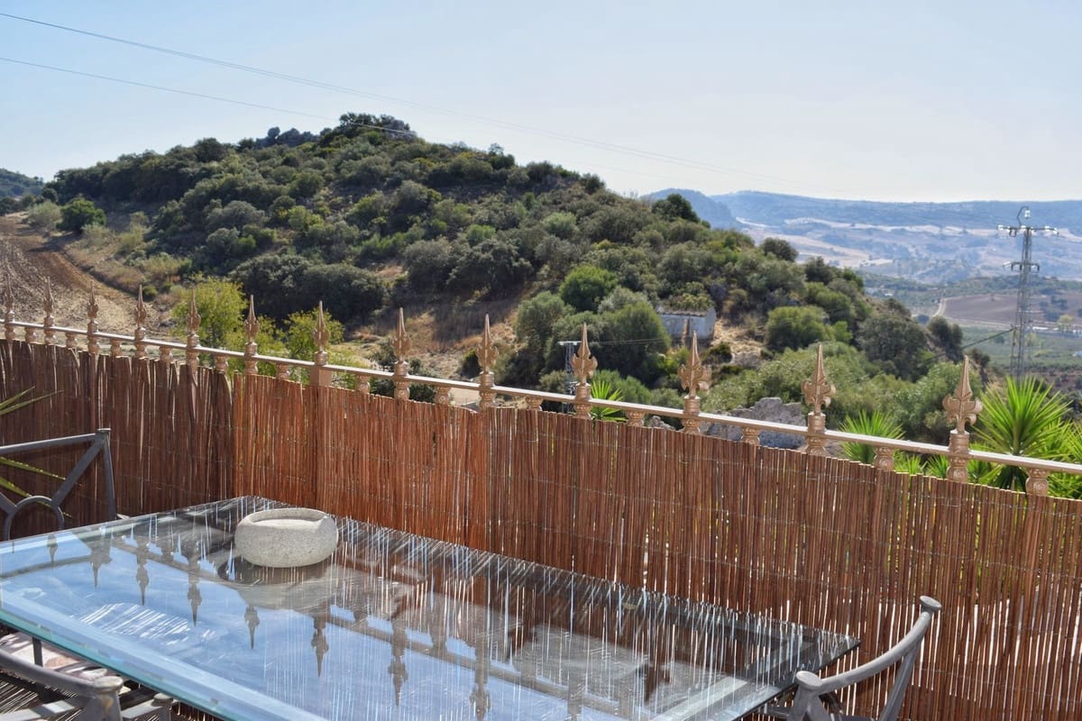 10 sovrum Finca/Hus på landet till salu i Ronda med pool - 1 500 000 € (Ref: 8835834)