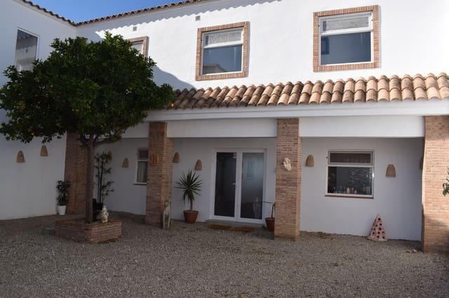 10 sovrum Finca/Hus på landet till salu i Ronda med pool - 1 500 000 € (Ref: 8835834)