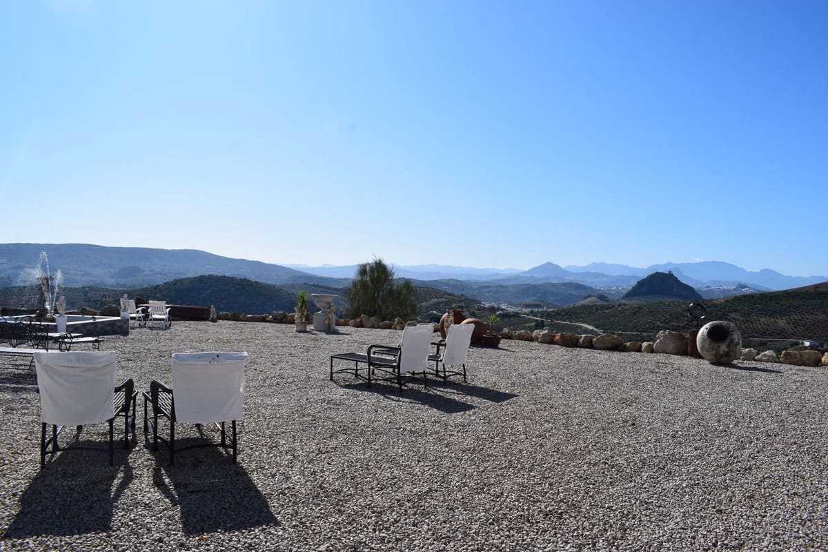 10 Zimmer Finca/Landgut zu verkaufen in Ronda mit Pool - 1.500.000 € (Ref: 8835834)