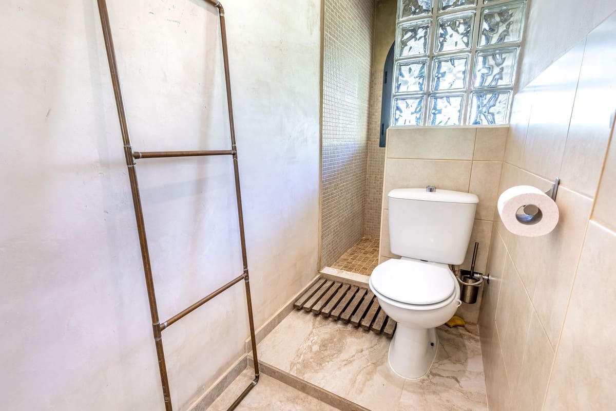 10 sypialnia Finka/Dom wiejski na sprzedaż w Alhaurin el Grande z basenem - 1 395 000 € (Ref: 8835835)