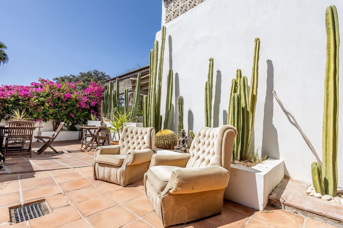 10 bedroom Finca/Country House for sale in Alhaurin el Grande with pool - € 1,395,000 (Ref: 8835835)