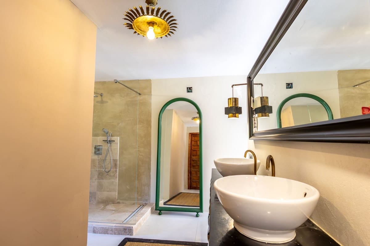 10 bedroom Finca/Country House for sale in Alhaurin el Grande with pool - € 1,395,000 (Ref: 8835835)