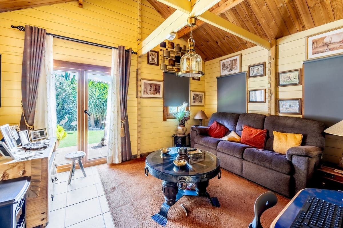 6 bedroom Finca/Country House for sale in Alhaurin el Grande with pool garage - € 995,500 (Ref: 8835836)