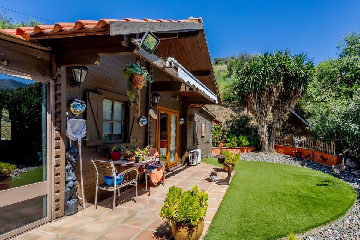 6 bedroom Finca/Country House for sale in Alhaurin el Grande with pool garage - € 995,500 (Ref: 8835836)