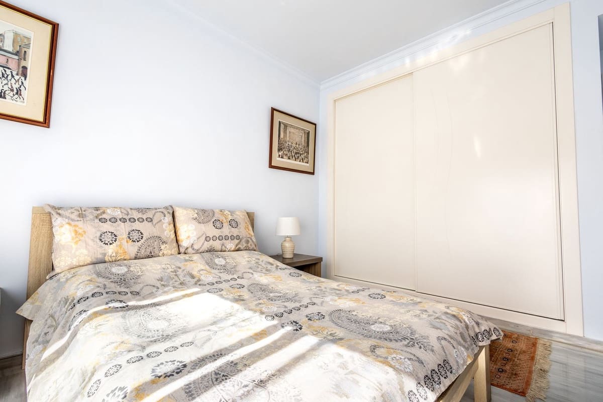 3 sypialnia Willa na sprzedaż w Alhaurin Golf z basenem garażem - 695 000 € (Ref: 8835838)