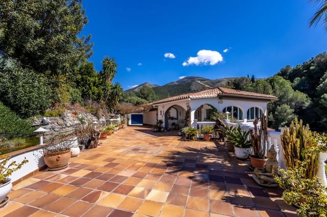 6 sypialnia Willa na sprzedaż w Alhaurín el Grande z basenem garażem - 625 000 € (Ref: 8902753)