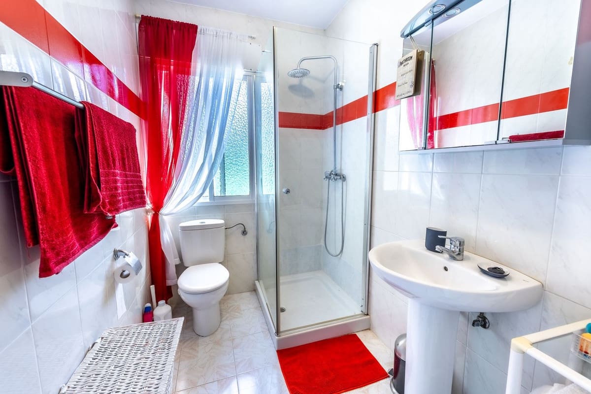 6 sypialnia Willa na sprzedaż w Alhaurin el Grande z basenem garażem - 625 000 € (Ref: 8902753)