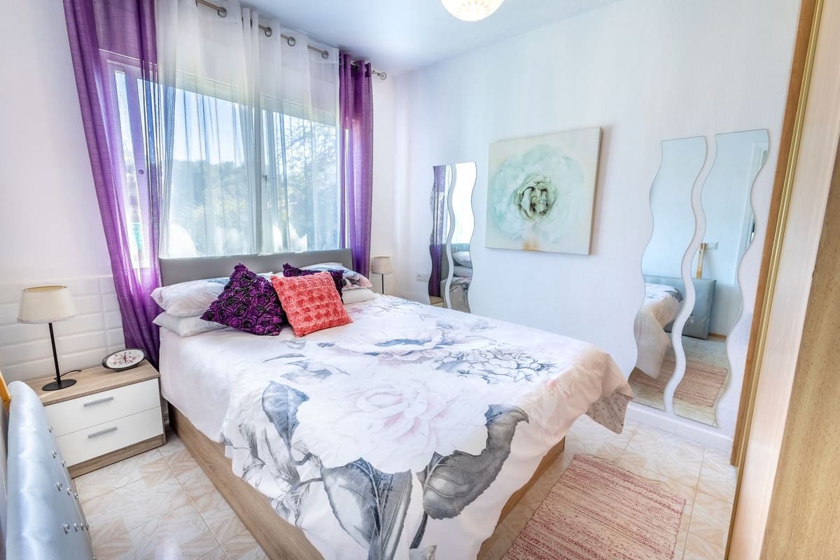 6 sypialnia Willa na sprzedaż w Alhaurin el Grande z basenem garażem - 625 000 € (Ref: 8902753)