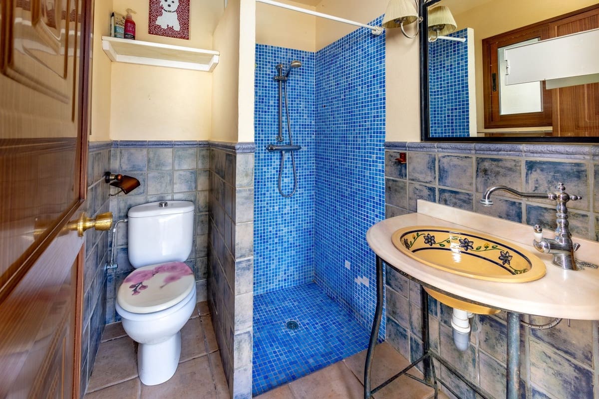4 quarto Moradia para venda em Alhaurin el Grande com piscina garagem - 695 000 € (Ref: 8913545)