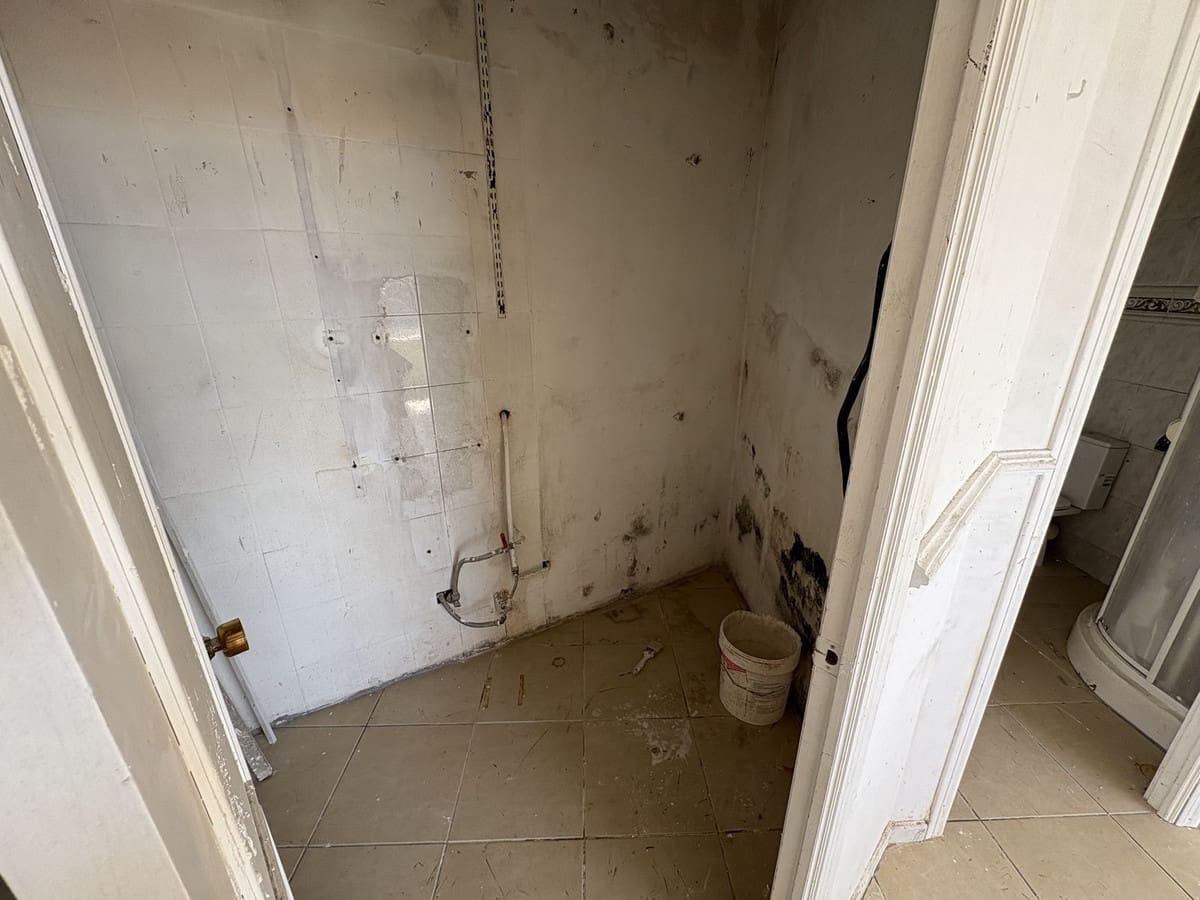 4 soveværelse Semi-Rækkehus til salg i Fuengirola med swimmingpool garage - € 525.000 (Ref: 8922595)