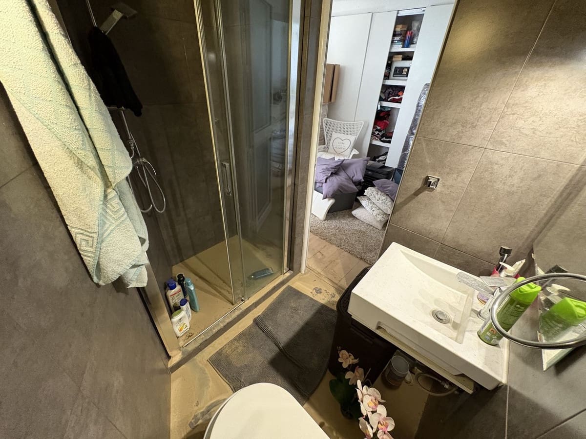 4 soveværelse Semi-Rækkehus til salg i Fuengirola med swimmingpool garage - € 525.000 (Ref: 8922595)