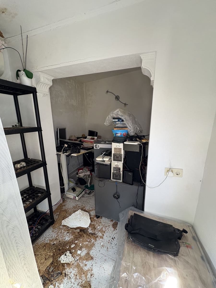 4 chambre Villa/Maison Semi-Mitoyenne à vendre à Fuengirola avec piscine garage - 525 000 € (Ref: 8922595)