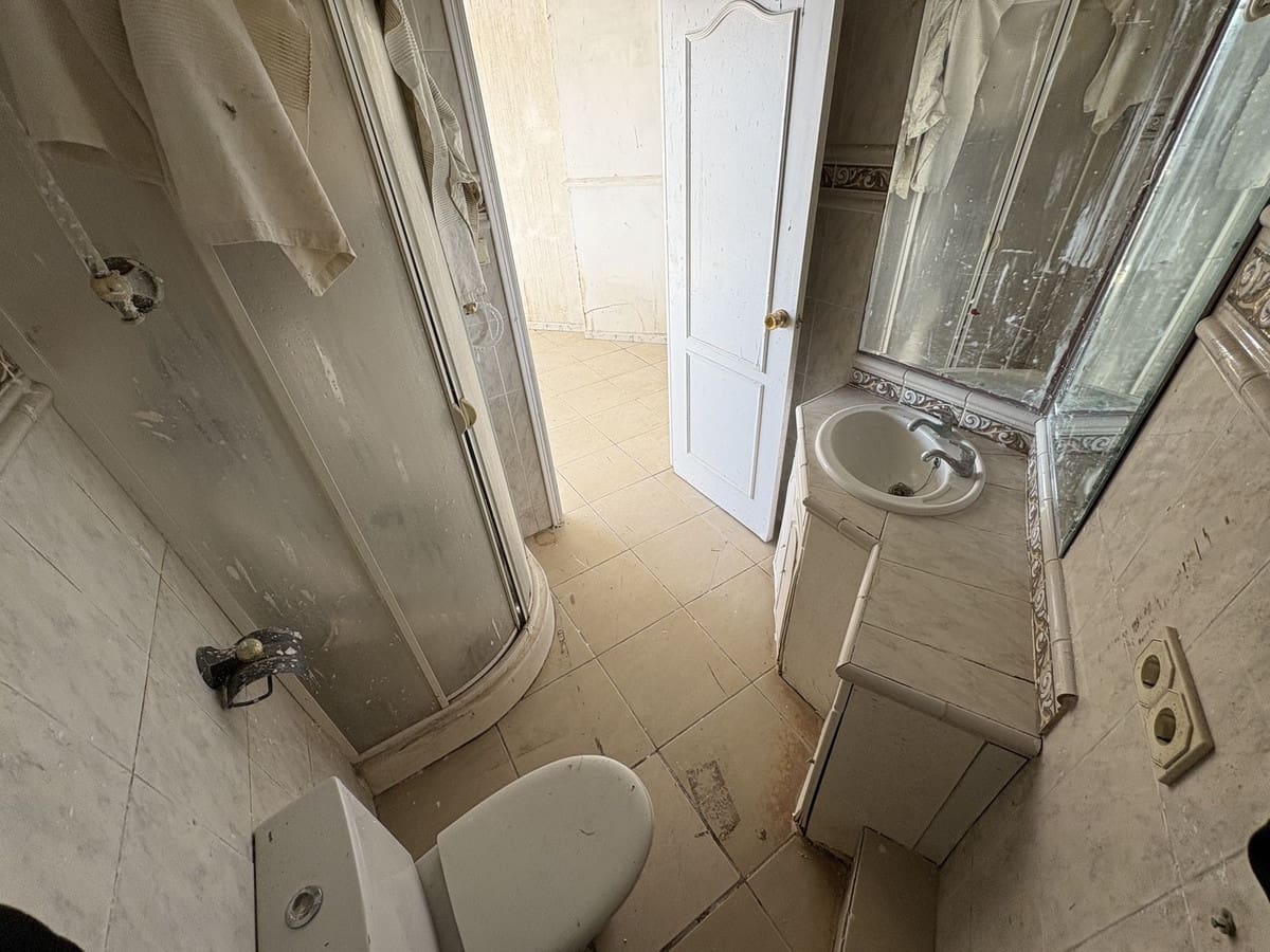 4 chambre Villa/Maison Semi-Mitoyenne à vendre à Fuengirola avec piscine garage - 525 000 € (Ref: 8922595)