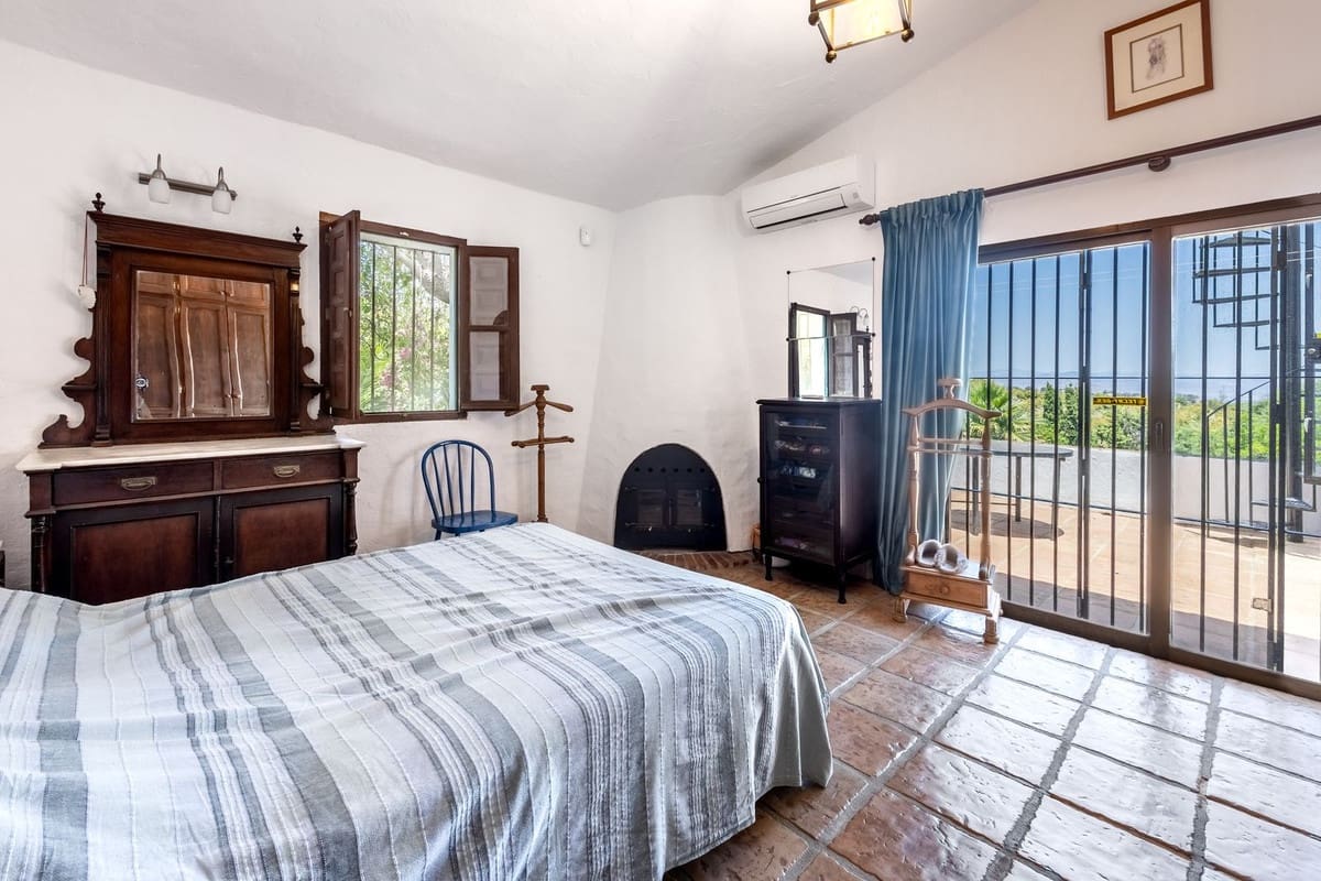 3 chambre Villa/Maison à vendre à Alhaurin el Grande avec piscine garage - 680 000 € (Ref: 9024305)