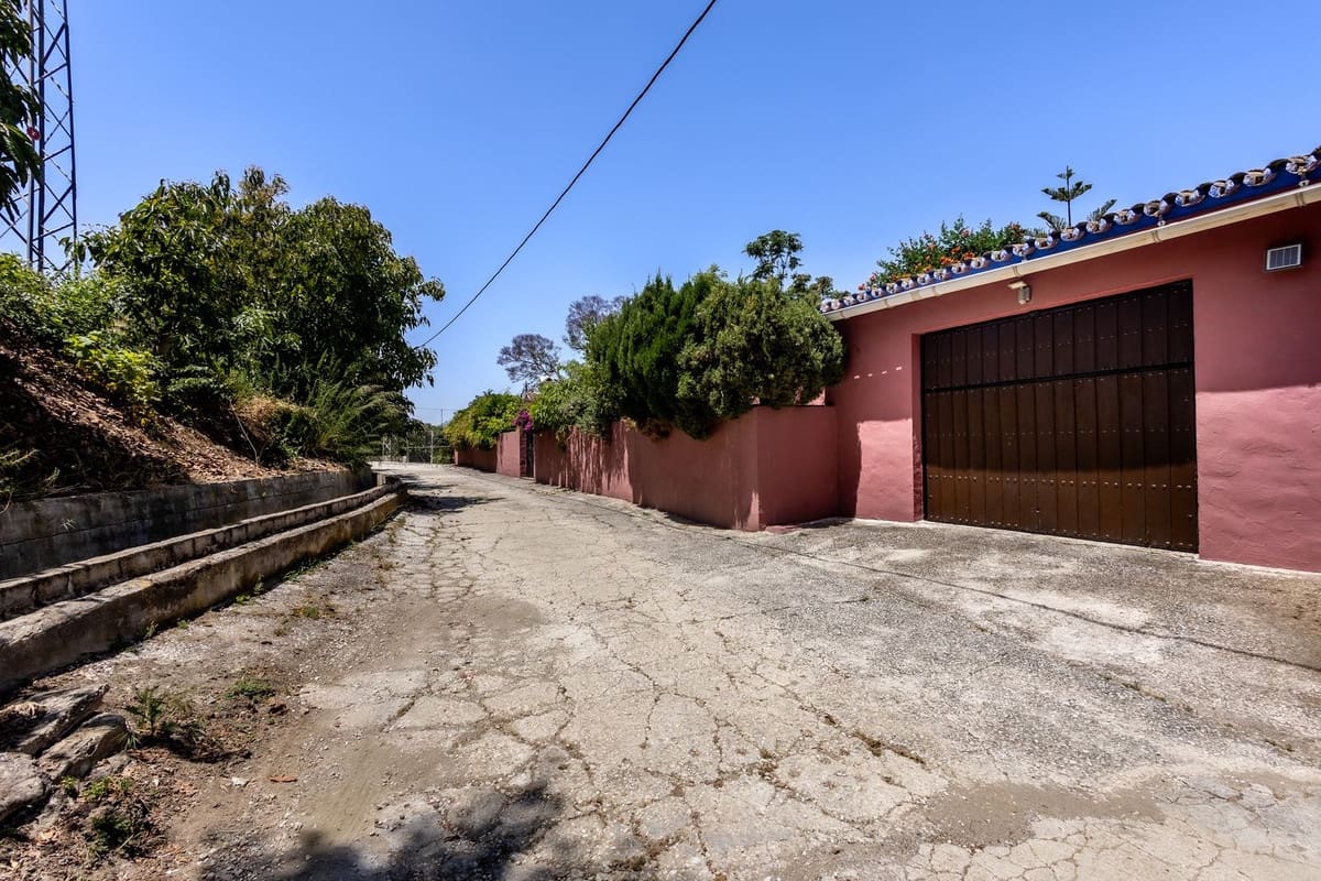 3 chambre Villa/Maison à vendre à Alhaurin el Grande avec piscine garage - 680 000 € (Ref: 9024305)