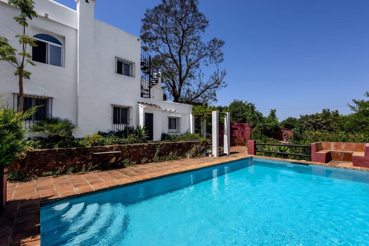 3 camera da letto Villa in vendita in Alhaurin el Grande con piscina garage - 680.000 € (Rif: 9024305)