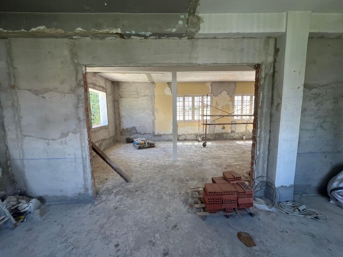 2 sovrum Villa till salu i Alhaurin el Grande - 270 000 € (Ref: 9041273)