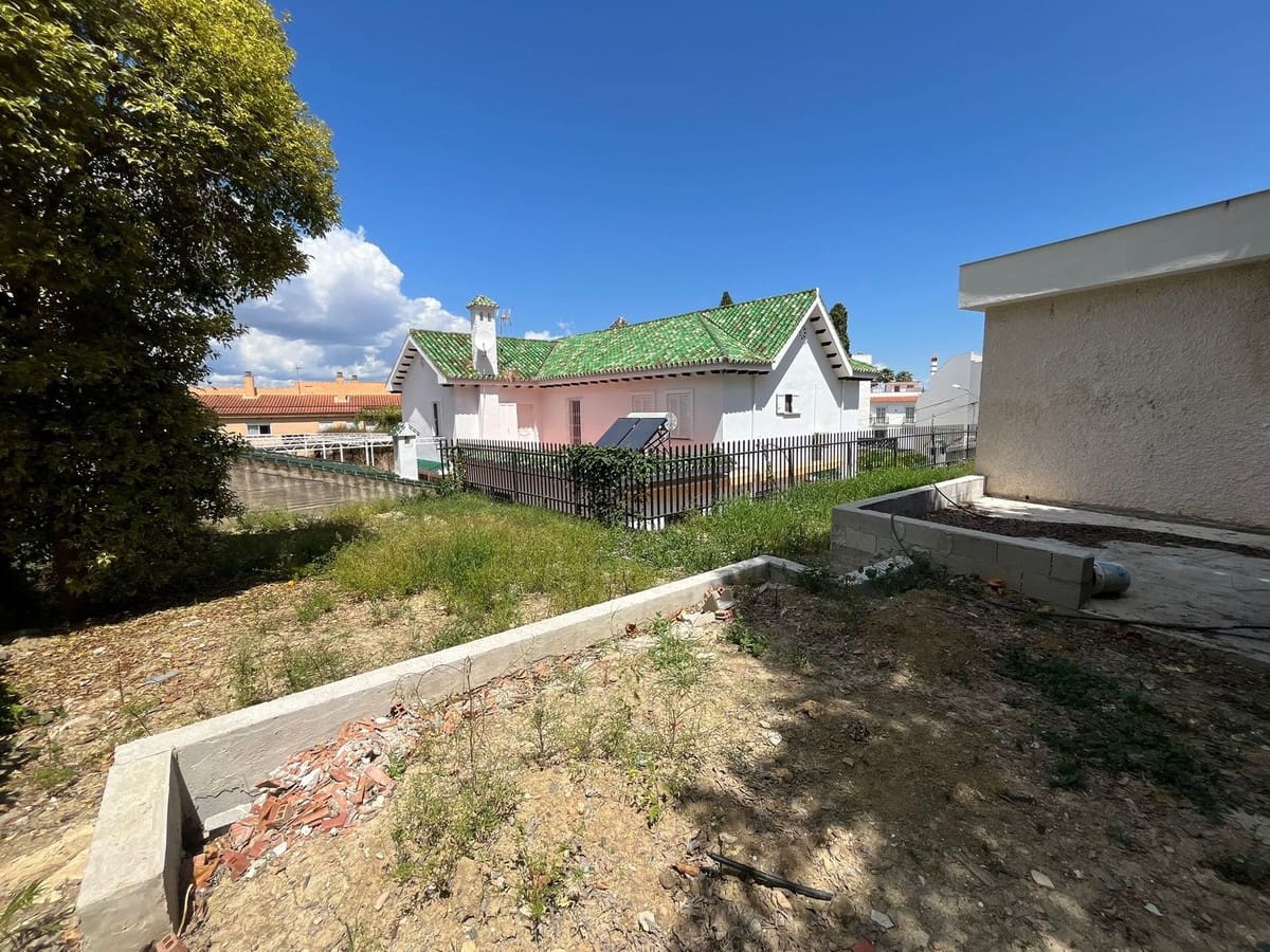 2 sovrum Villa till salu i Alhaurin el Grande - 270 000 € (Ref: 9041273)