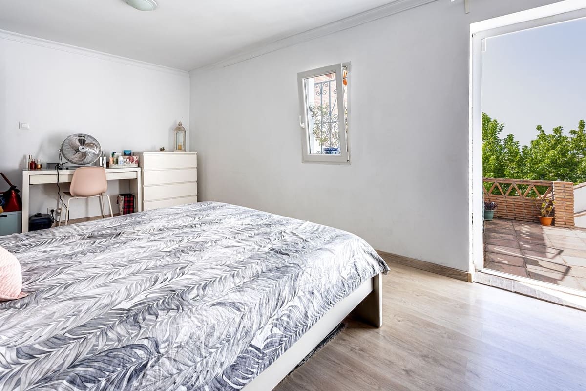 4 soveværelse Byhus til salg i Alhaurin el Grande - € 279.000 (Ref: 9081003)