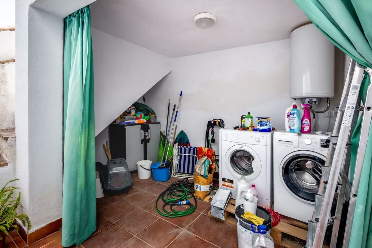 4 soveværelse Byhus til salg i Alhaurin el Grande - € 279.000 (Ref: 9081003)