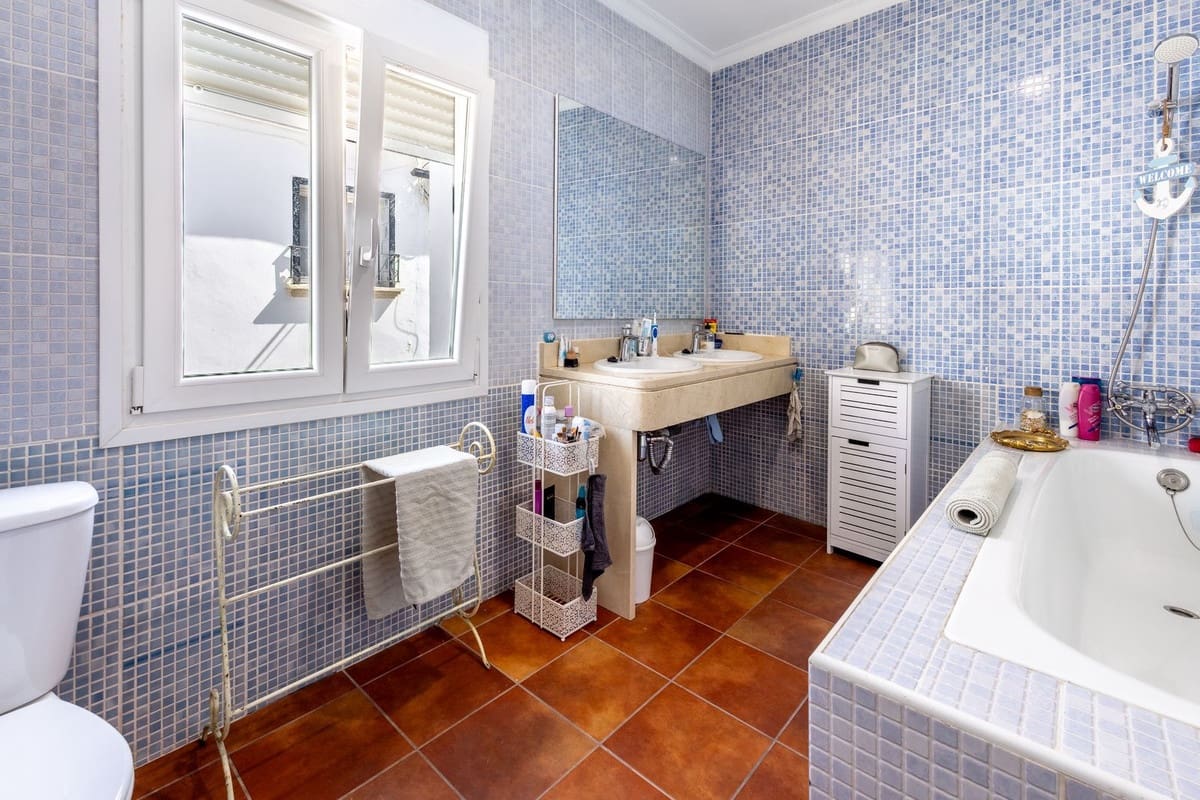 4 Zimmer Haus zu verkaufen in Alhaurin el Grande - 279.000 € (Ref: 9081003)