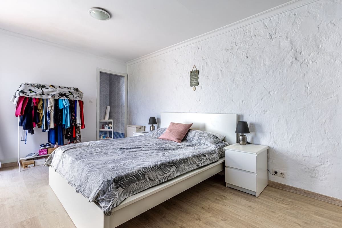 4 slaapkamer Huis te koop in Alhaurin el Grande - € 270.000 (Ref: 9081003)