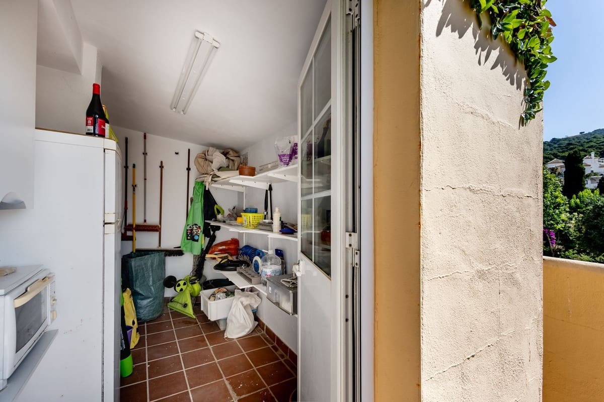 3 soverom Leilighet til salgs i Alhaurin Golf med svømmebasseng garasje - € 485 000 (Ref: 9095774)