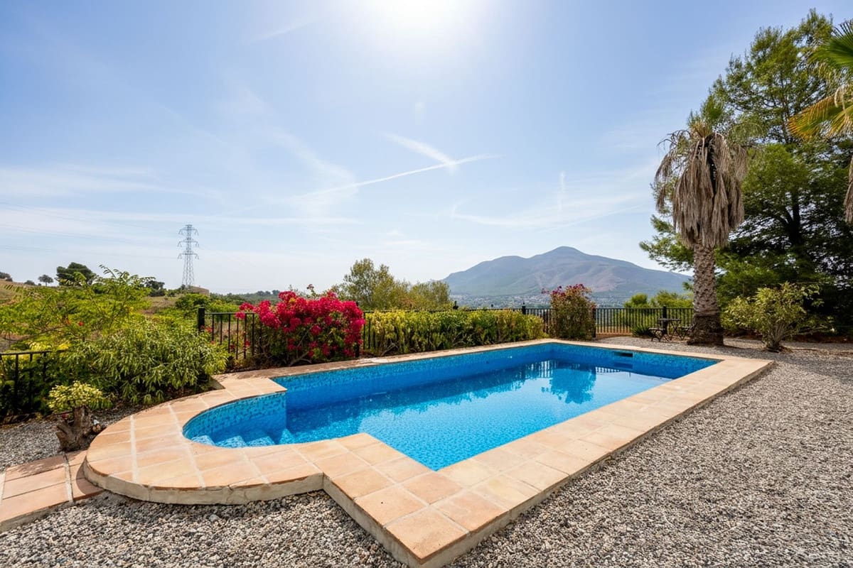 3 Zimmer Finca/Landgut zu verkaufen in Coin mit Pool Garage - 395.000 € (Ref: 9301690)