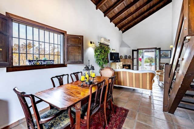 Finca/Casa Rural de 3 habitaciones en Coín en venta con piscina garaje - 345.000 € (Ref: 9301690)