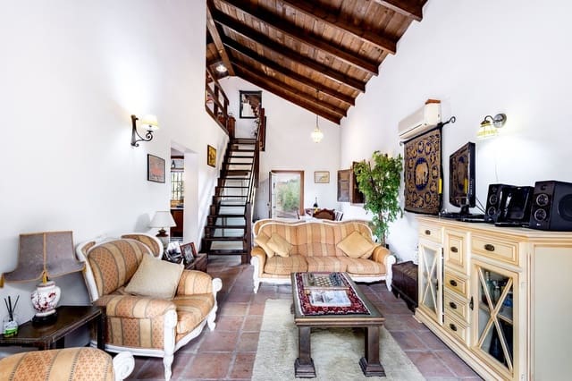 Finca/Casa Rural de 3 habitaciones en Coín en venta con piscina garaje - 345.000 € (Ref: 9301690)