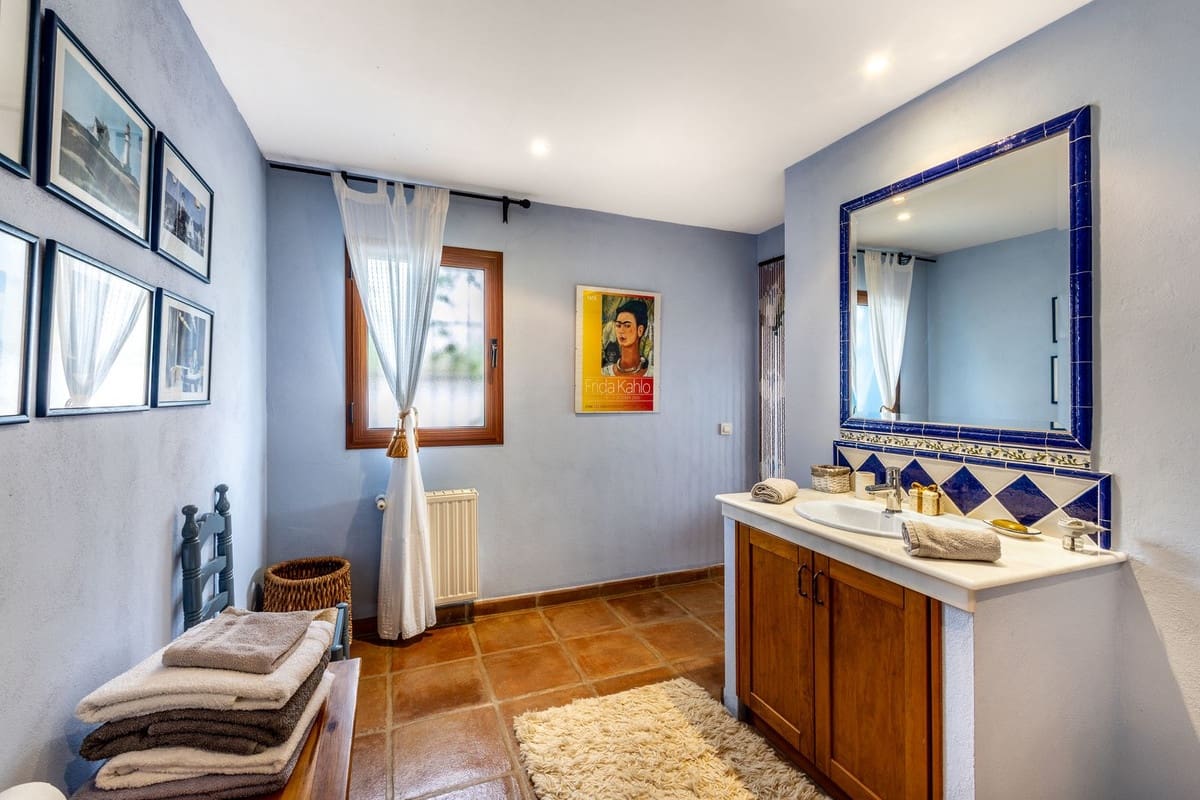 4 sovrum Finca/Hus på landet till salu i Coin med pool garage - 1 195 000 € (Ref: 9372870)