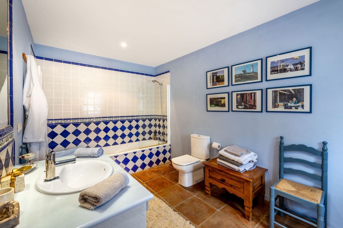 4 sovrum Finca/Hus på landet till salu i Coin med pool garage - 1 195 000 € (Ref: 9372870)