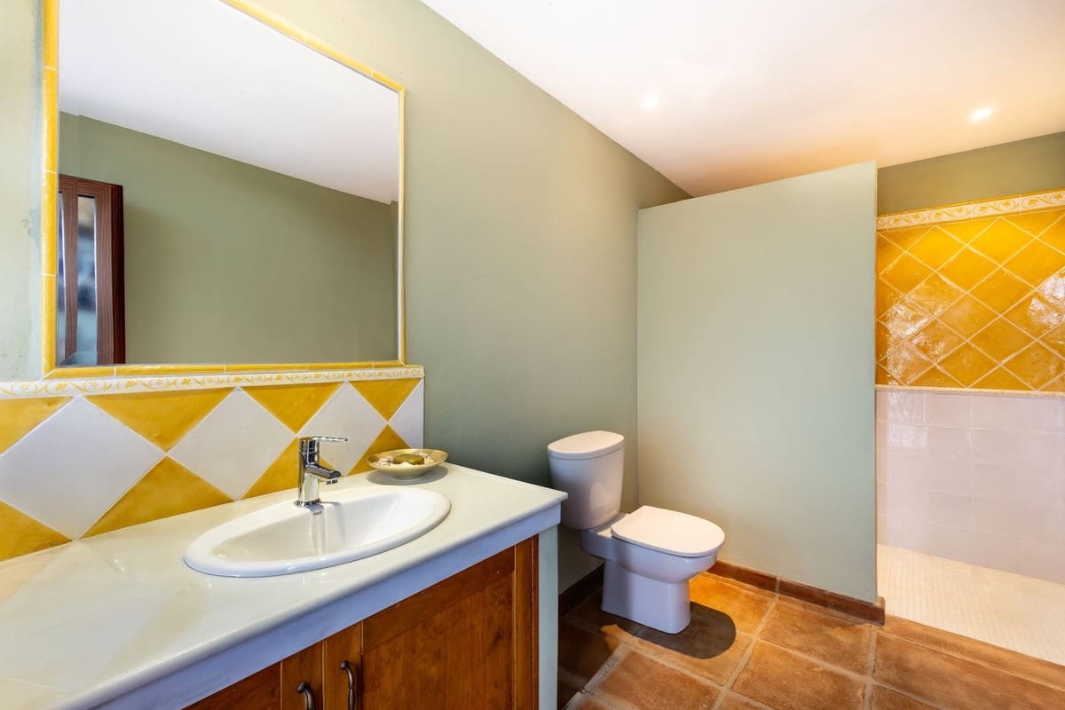 4 sovrum Finca/Hus på landet till salu i Coin med pool garage - 1 195 000 € (Ref: 9372870)